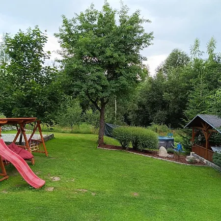 Privat Majo - Vas Oddych Na Liptove Vendégház Lipótszentmiklós