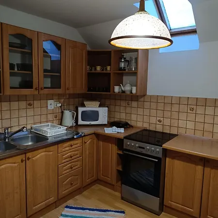Privat Majo Πανσιόν Liptovský Mikuláš