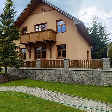 بيت ضيافة Privat Majo 3*