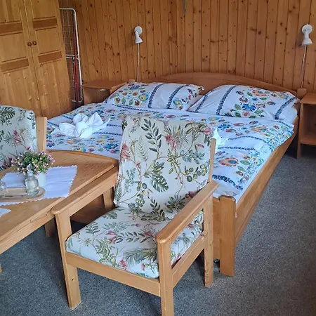 Konukevi Privat Majo *