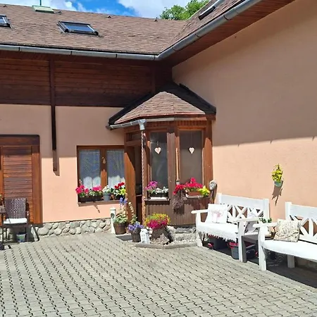 Privat Majo - Vas Oddych Na Liptove Pensionat 3*